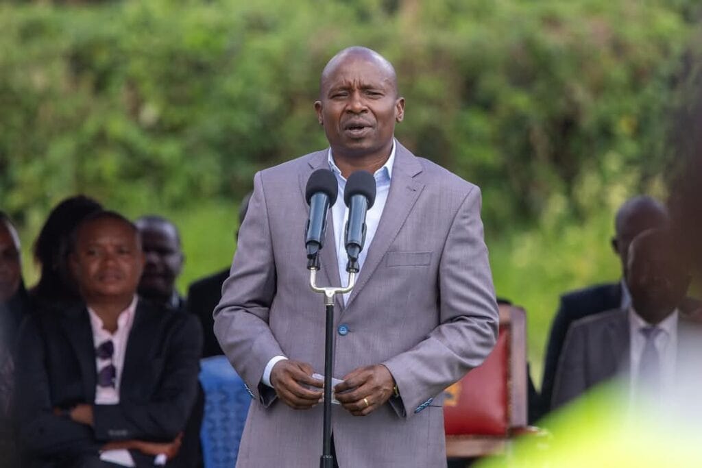 Deputy President Kithure Kindiki joined mourners and residents of Arimi in Elburgon, Molo Constituency on Thursday May 15, 2015 to bid farewell to 6 of the 12 people who perished after grisly road accident. Photo/Courtesy.